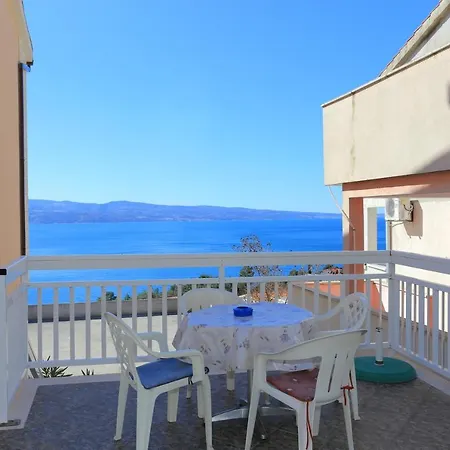 With A Parking Space Stanici, Omis - 2818 Apartment