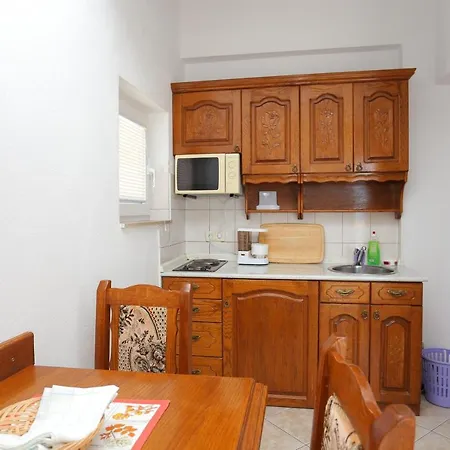 Daire With Parking Space Stanici, Omis - 2818 Tice