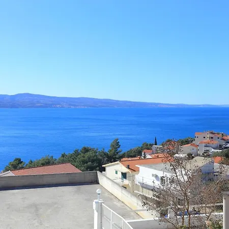 With A Parking Space Stanici, Omis - 2818 Apartment Tice