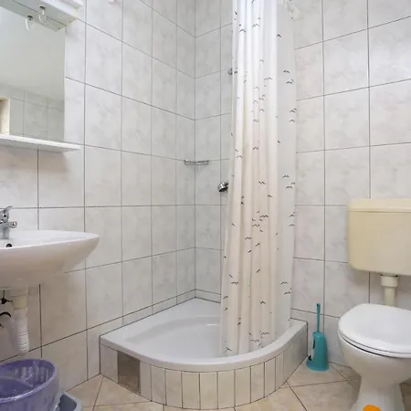 With Parking Space Stanici, Omis - 2818 Daire *