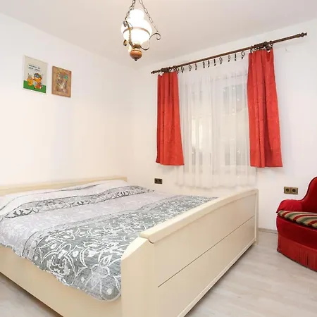With Parking Space Stanici, Omis - 2818 Daire *