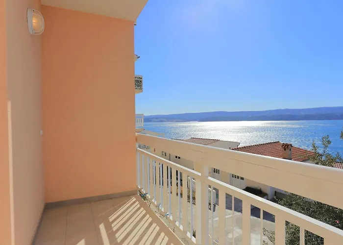 With Parking Space Stanici, Omis - 2818 Apartamento *