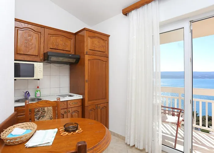 With Parking Space Stanici, Omis - 2818